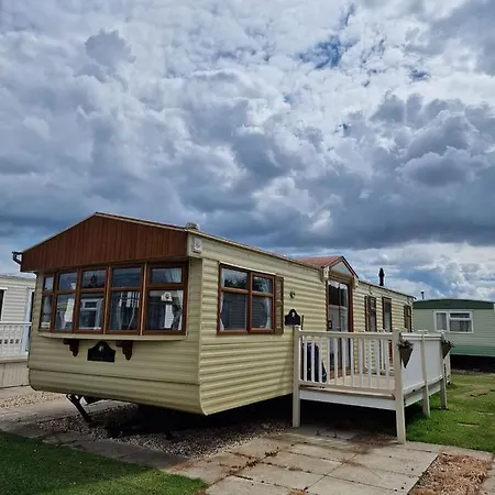 Elegance On Highfields F28 Villa Skegness Exterior photo