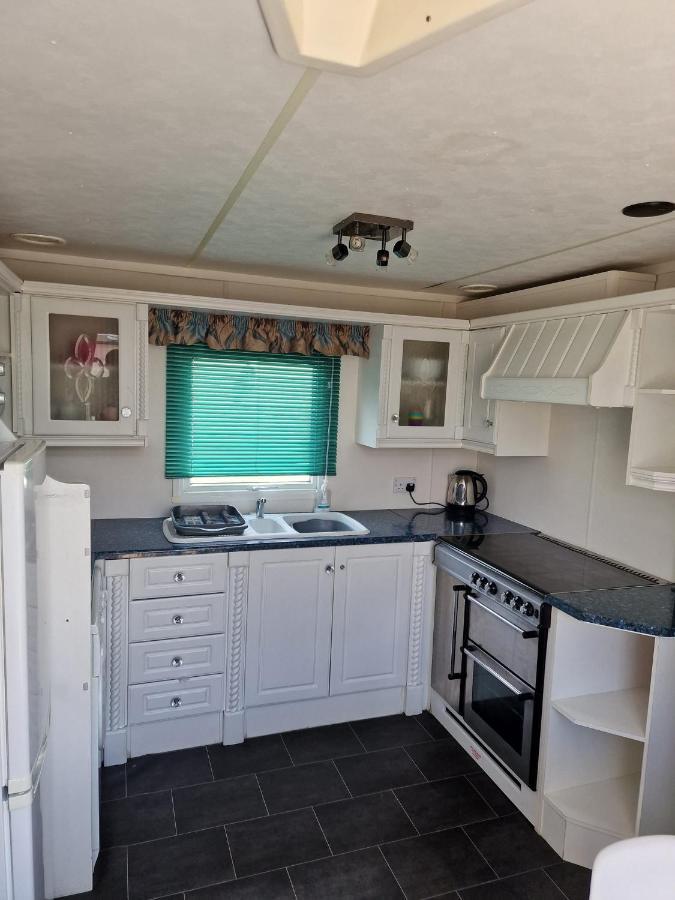 Elegance On Highfields F28